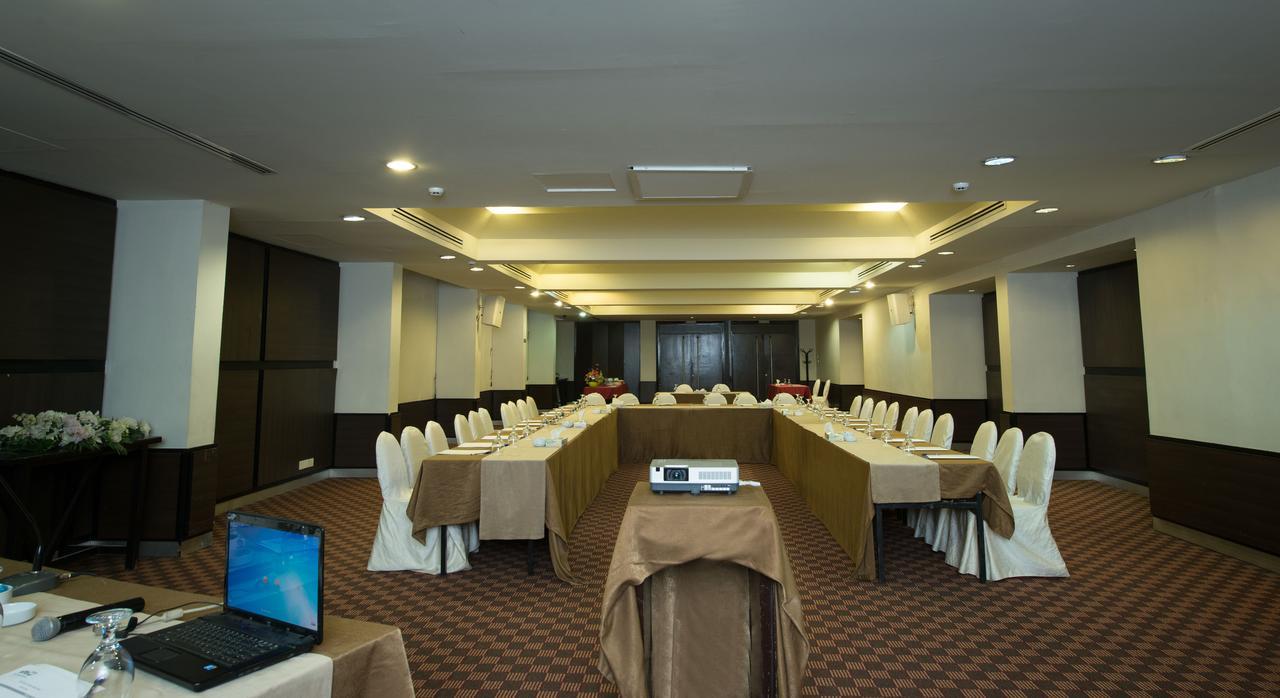 Century Park Hotel Amã Exterior foto